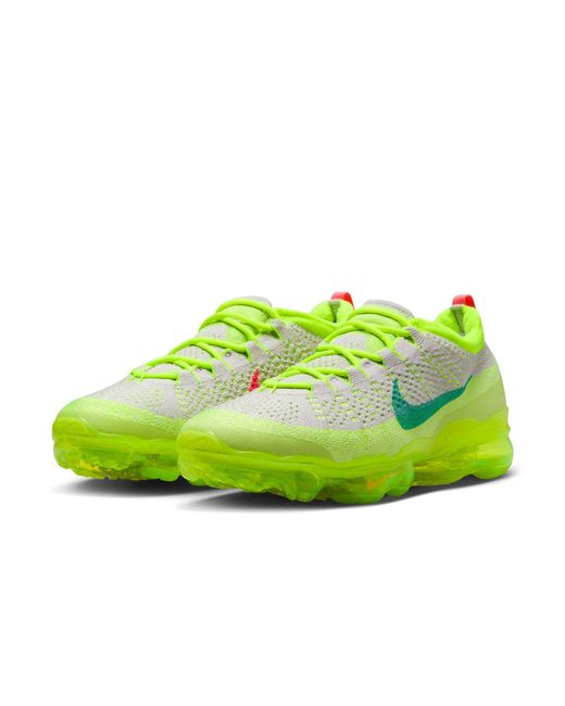 Nike Green Air Vapormax 2023 Flyknit Sneakers for men