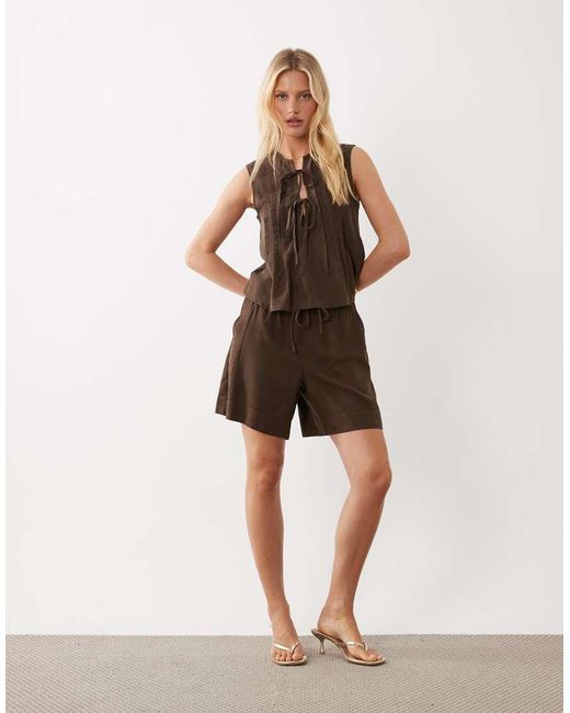 Vila Brown Tie Waist Loose Shorts Co-ord