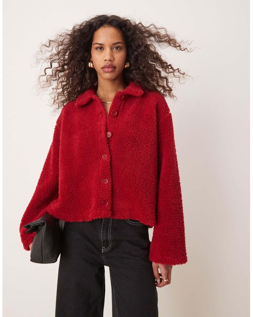 ASOS Red – langärmlige strickjacke aus teddyfell