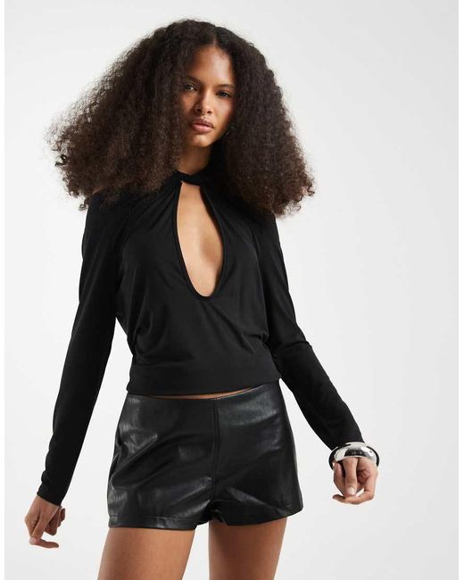 Motel Black Sanne Faux Leather Hot Pants