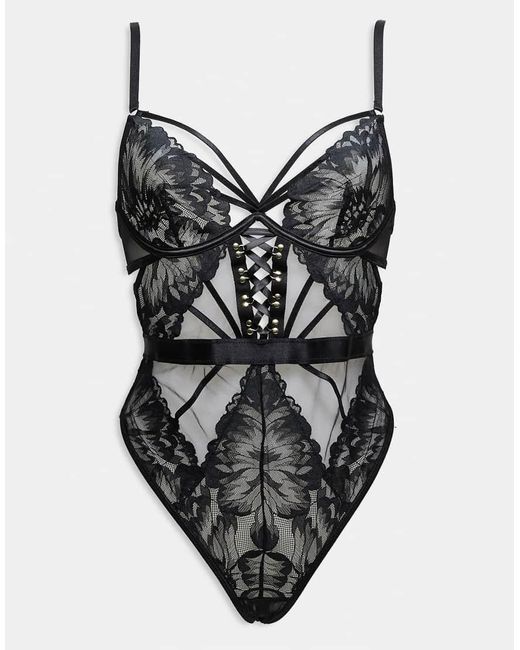 Ann Summers Radiant Desires in het Black