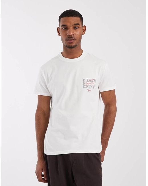 Tommy Hilfiger White Regular Flag Logo With Signature Detail T-shirt for men