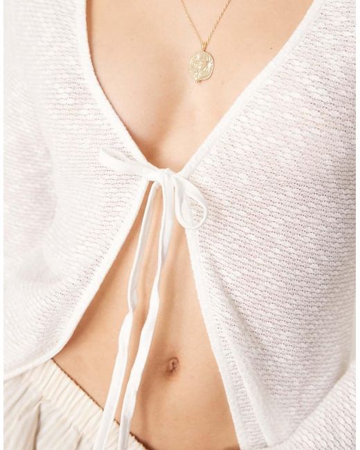 Top A Maniche Lunghe di ASOS in Natural
