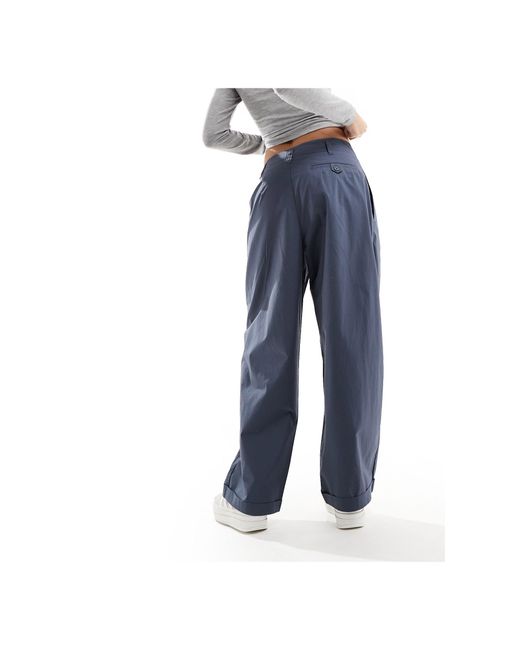 Pantaloni premium blu di ASOS in Blue