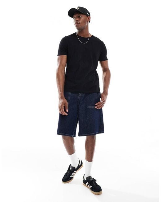 Bershka Black Regular Fit T-shirt for men