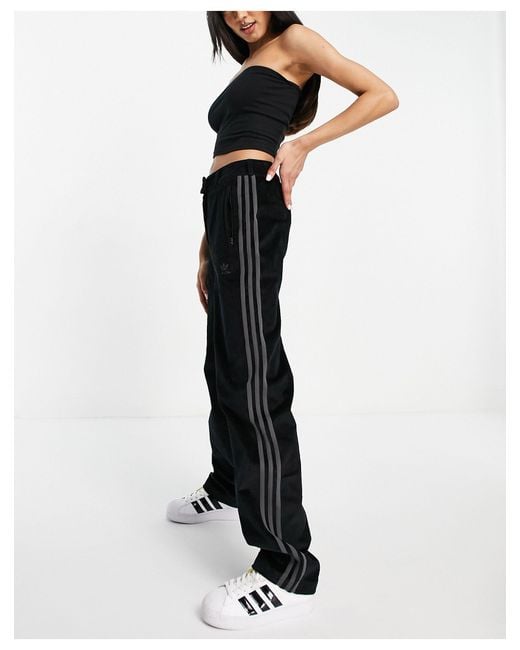 Adidas Originals Black – comfy cords – schlaghose aus cord mit hohem bund