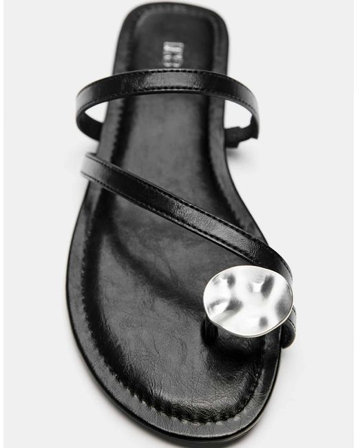 Pull&Bear White – flache sandalen