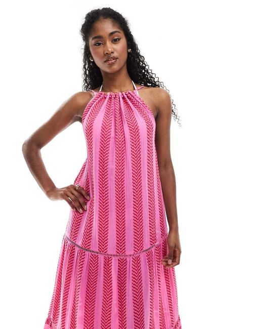 Vestido Playero Largo Y Rojo Con Cuello Halter Y Patrón Texturizado De Accesorize Accessorize de color Pink