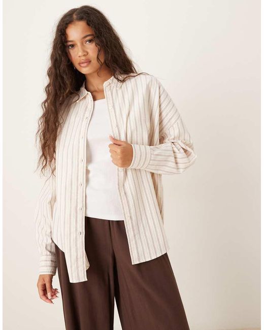 Camisa Oxford Color Crema A Rayas Burdeos De Corte Boyfriend Extragrande De -Blanco Aware de color Natural