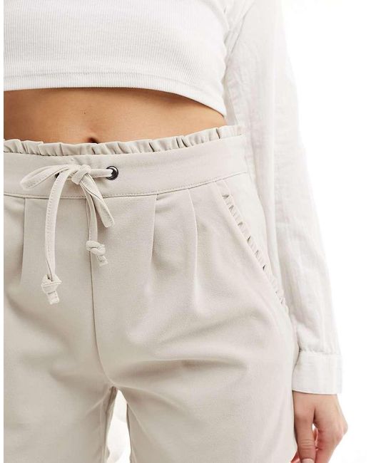 Jdy White Frill Edge Shorts