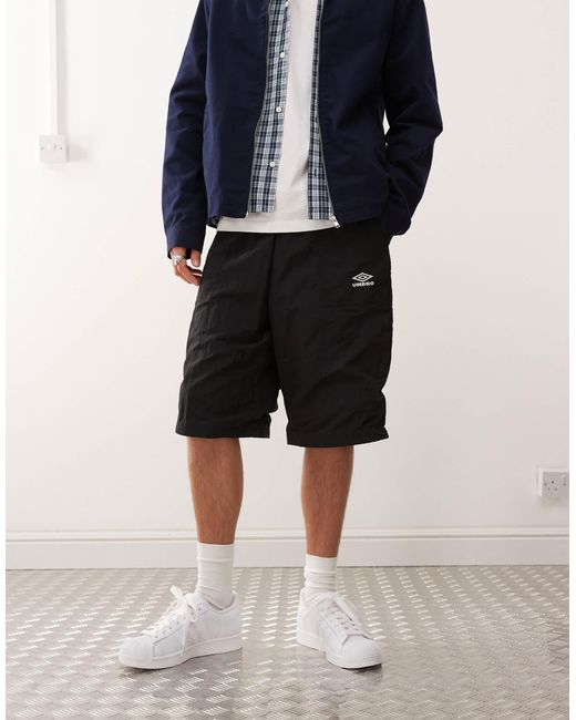 Umbro – locker geschnittene jogginghose mit reißverschluss in Blue für Herren