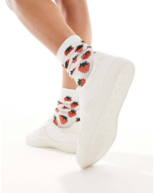 Sneakers Bianche di Stradivarius in White