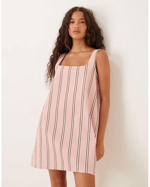 ASOS Pink – gestreiftes mini-jeanskleid mit eckigem ausschnitt