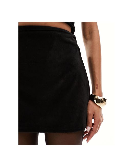 Mini-jupe d'ensemble en velours côtelé stretch Fashionkilla en coloris Black