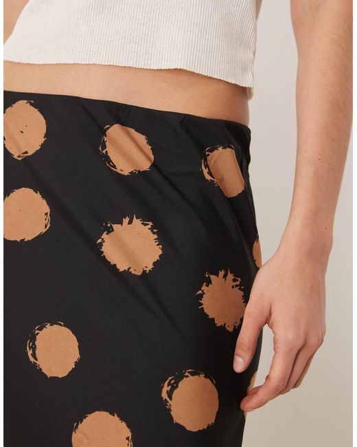 Wednesday's Girl Natural Bias Midaxi Skirt