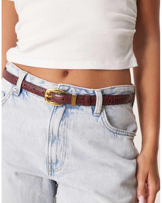 Cinturón Para Cintura Y Cadera Efecto Cocodrilo Estrecho Con Trabilla De Metal De -Rojo ASOS de color White