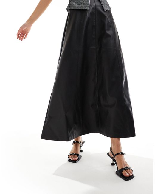 NA-KD Black Faux Leather Flowy Midi Skirt