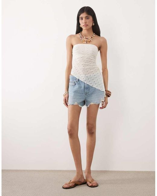 New Look White Lace Asymmetric Hem Bandeau Top