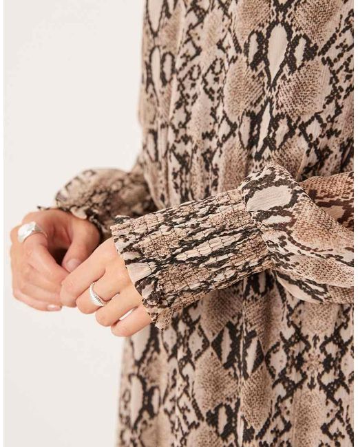 Vila Midi-Jurk Met Lange Mouwen En Slangenprint in het Brown