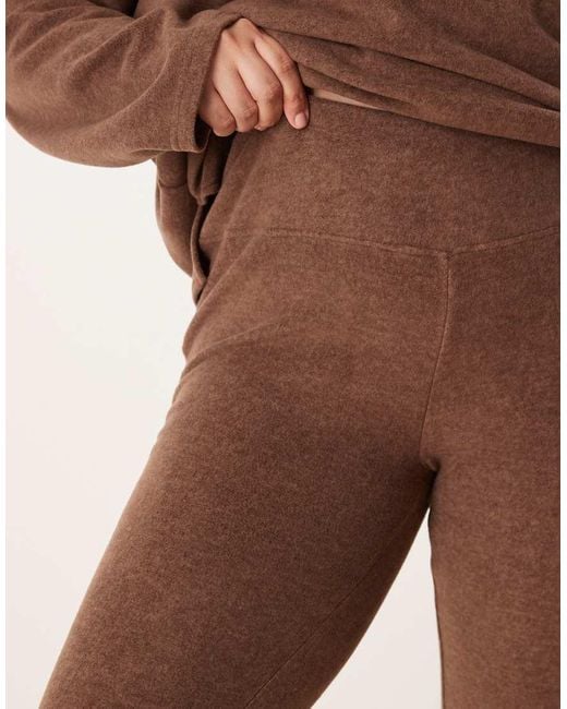 Leggings De Estar Por Casa De Felpa Ligera Mix & Match De Asos Design Curve ASOS de color Brown