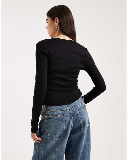 ONLY Black V Neck Long Sleeve Boxy Top