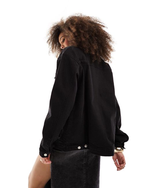 Veste en jean oversize - délavé Urban Bliss en coloris Black