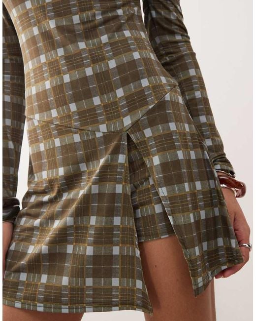Reclaimed (vintage) Geruite Mini Skort-Jurk Van Gladde Stof Met Lange Mouwen in het Natural