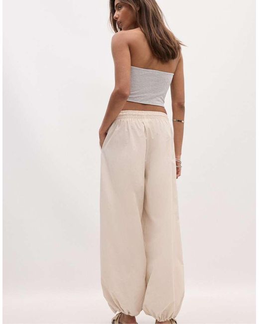 Stradivarius Natural Balloon Poplin Trousers With Stoppers