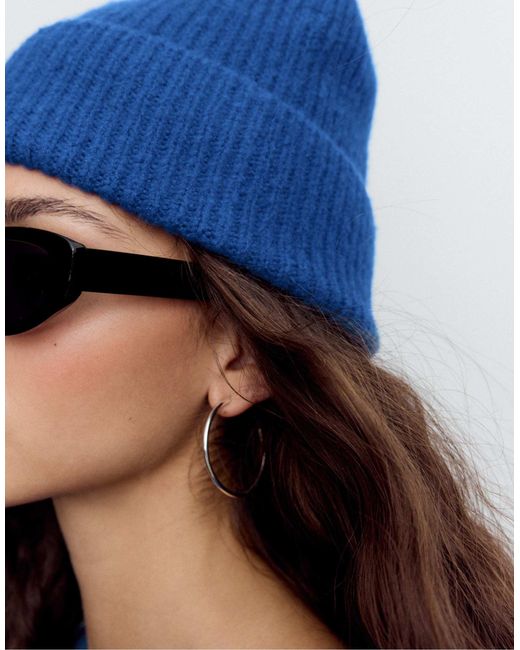 Stradivarius Blue – gerippte kappe