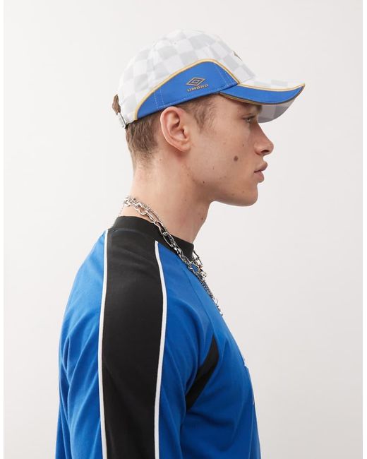 Umbro Blue Panelled Logo Cap for men