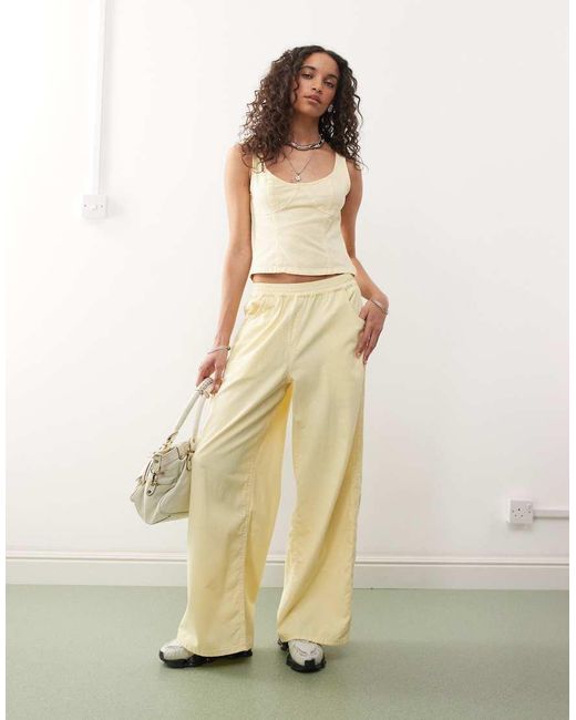 Collusion Natural Linen Look Fitted Sweetheart Neckline Vest Co-ord