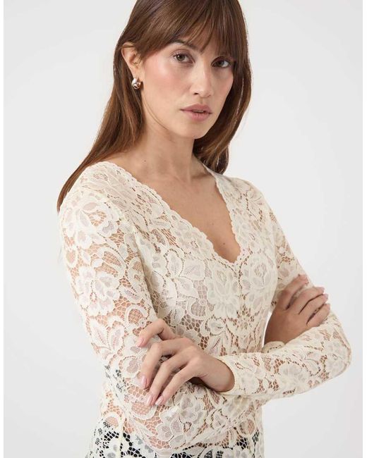 Y.A.S Natural Long Sleeved Top