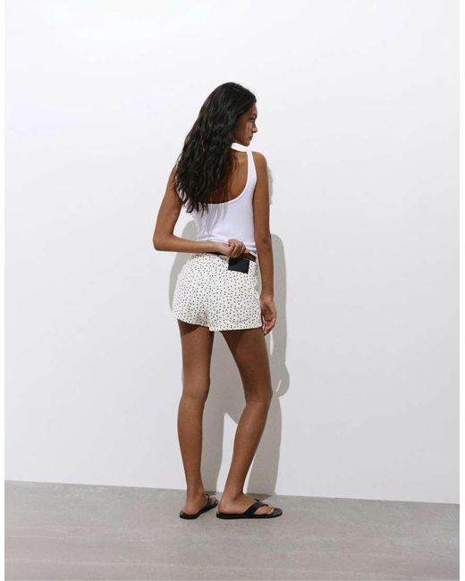 Pull&Bear Mini Short Met Stippen in het White