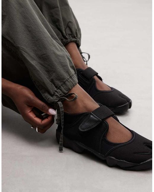 Weekday Green Ripstop Oversized Trousers With Drawstring Hem