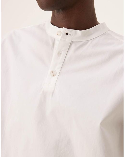 Camicia Oversize Squadrata Bianca Con Collo Serafino di ASOS in Natural da Uomo