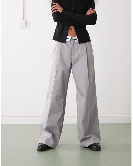 Monki Gray – hose aus twill