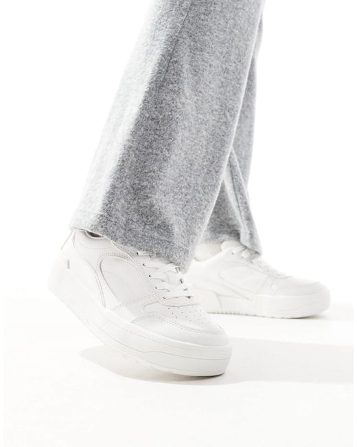 Stradivarius White Trainer