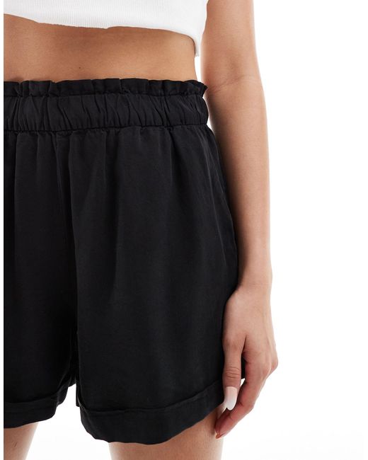 Vero Moda Black Silky Waisted Shorts
