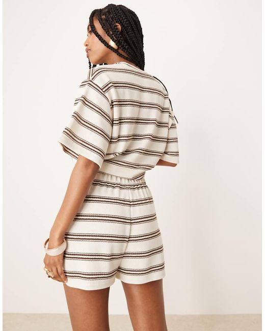 ASOS Gestreepte Mini Shorts in het Natural