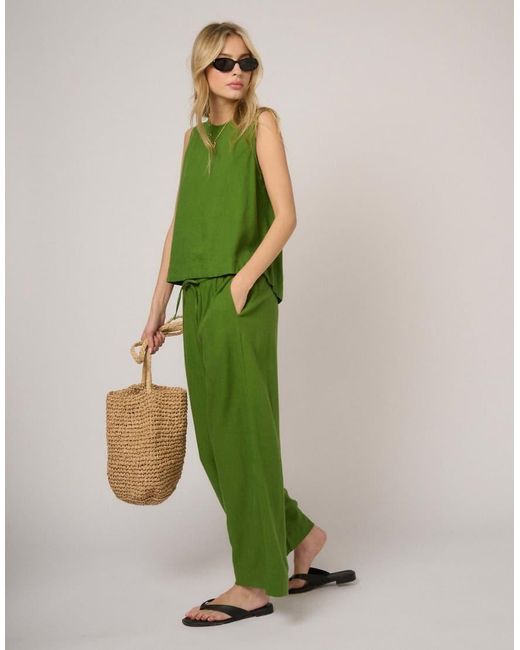 Nobody's Child Green Linen-Blend Sleeveless Swing Top