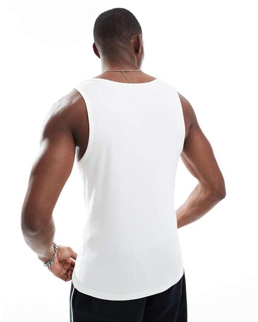 Camiseta Sin Mangas Ajustada De Canalé En De ASOS de hombre de color White