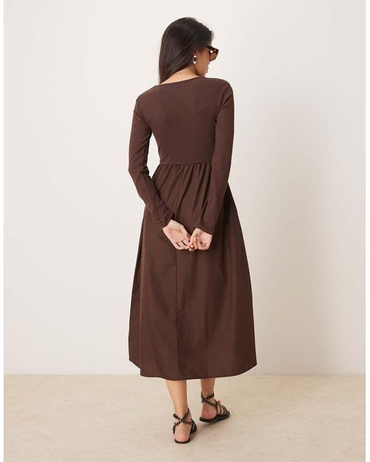 Threadbare Midi-Jurk Met Lange Mouwen En Rok Van Popeline in het Brown