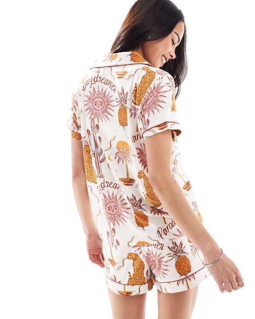 Chelsea Peers Set Van Polyester Met Overhemd Met Korte Mouwen, Reverskraag En Short in het White