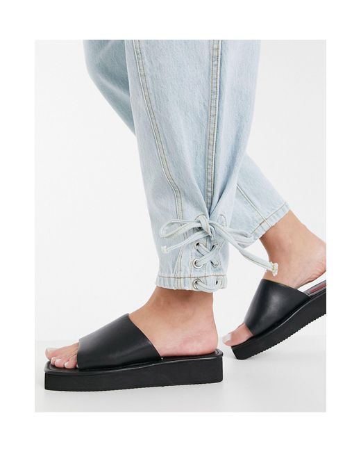 London Rebel Mini Flatform Nineties Sandals With Square Toe in Black | Lyst