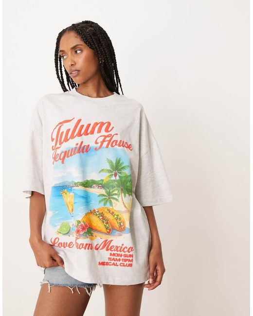 Camiseta Color Hielo Jaspeado Extragrande Con Estampado Gráfico De Tequila Y Tacos De -Gris ASOS de color Gray