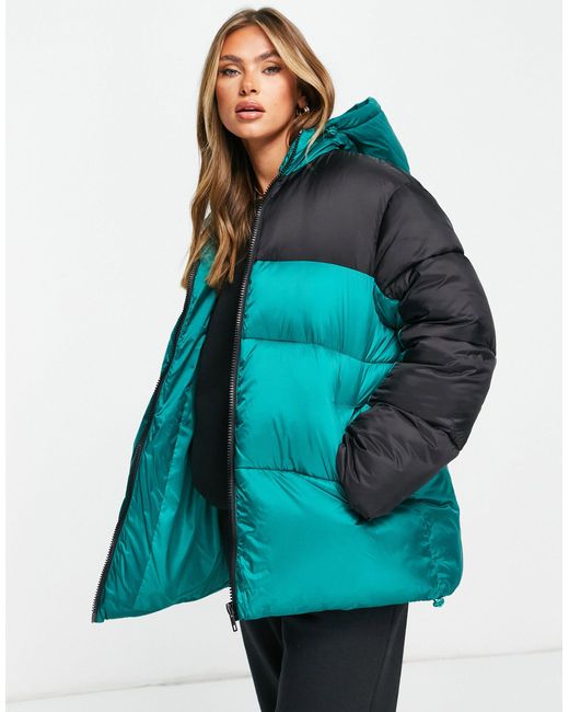 ASOS Synthetic Colour Block Puffer Jacket in Blue - Lyst