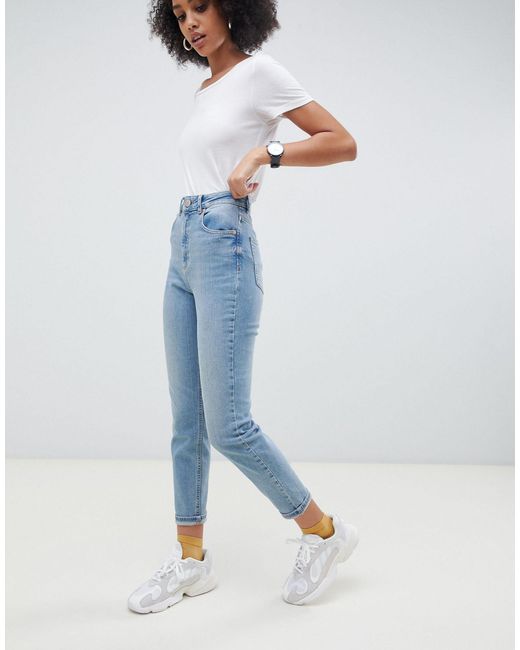 levi's 501 slim mom jeans