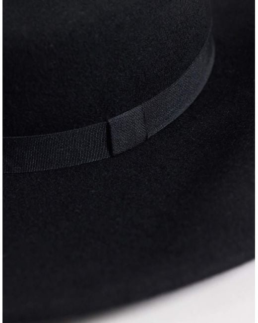 Cappello A Tesa Larga di ASOS in Blue