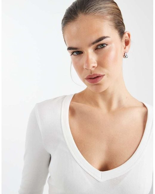 ONLY White V Neck Long Sleeve Boxy Top