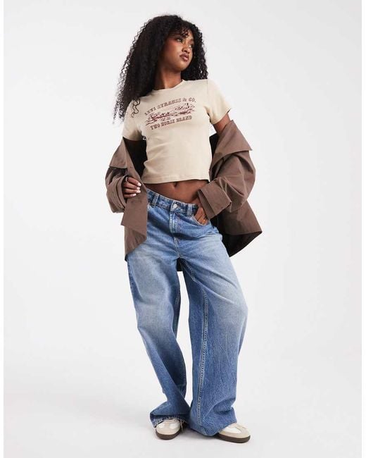 Essential di Levi's in Natural